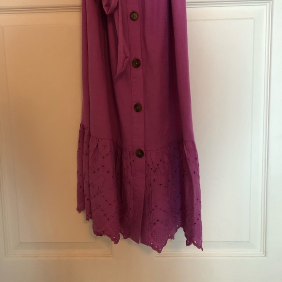 NEW WITH TAGS - Old Navy Maxi dress. - Picture 3 of 5